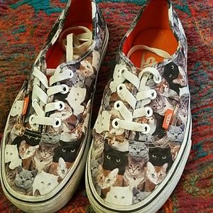 Cat vans
